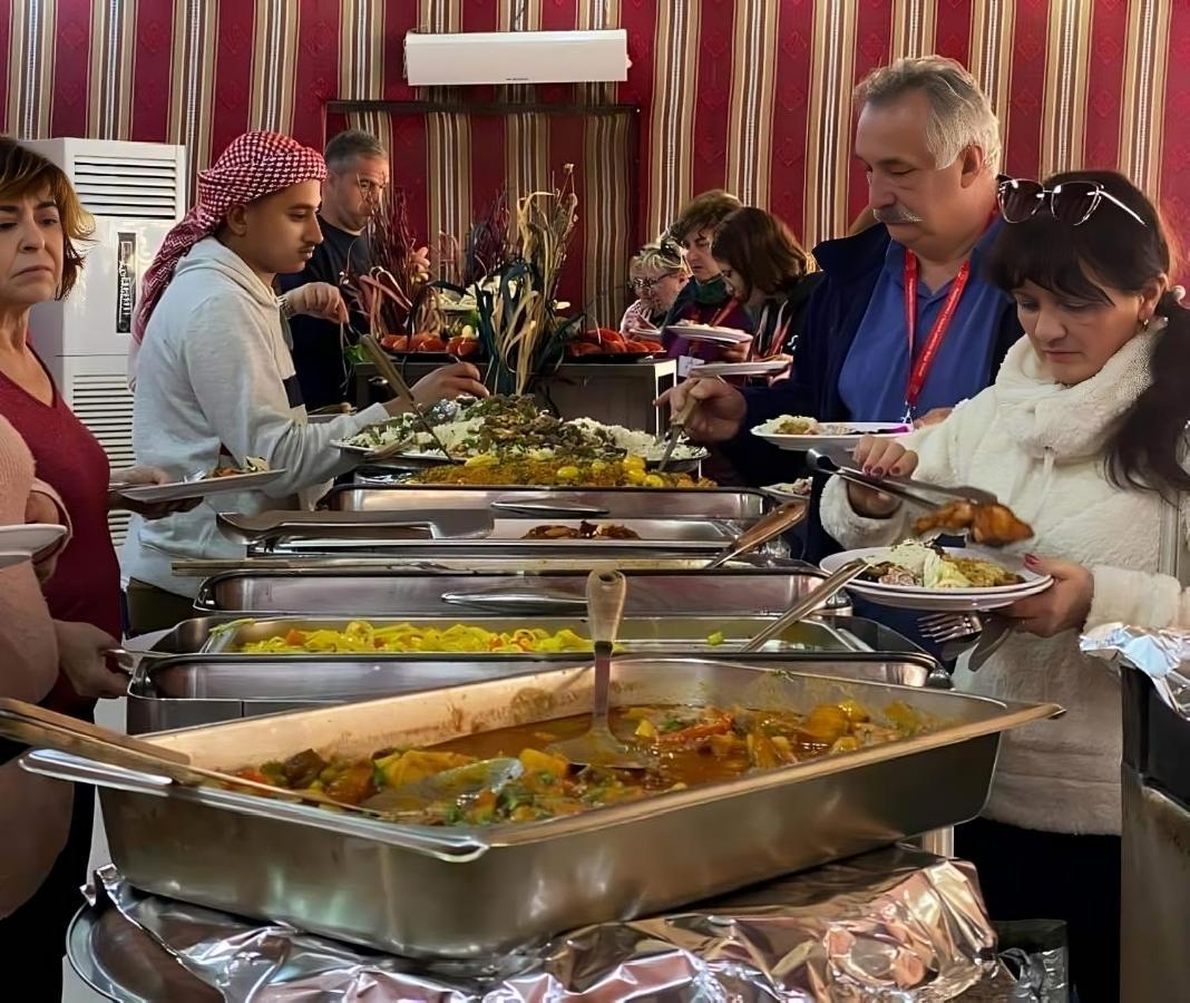 ホテル مخيم جبل بردى Jabal Burdah Camp ワディ ・ラム エクステリア 写真